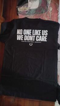 Product Review of T-Shirt Kaos "NO ONE LIKE US" Available Colour Black size S - XXL Unisex Casual Hitam Kerah Lembut Nyaman Oblong Pendek Pria from r**. 0