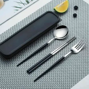 Set Alat Makan Perlengkapan Sendok Garpu Sumpit Cutlery with Box - A11 - Black/Silver