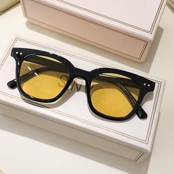 *Tersedia*Kacamata Hitam Baru 2023 Kacamata Bingkai Persegi Kuku Beras Logam Kacamata Blush Modis Perlindungan UV Cermin Mata