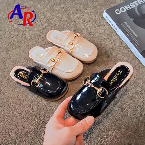 Sandal Slop Anak Perempuan motif kancing Gold Cantik Flats anak faminim elegan empeuk anti slip balet anak wanita trend terlaris