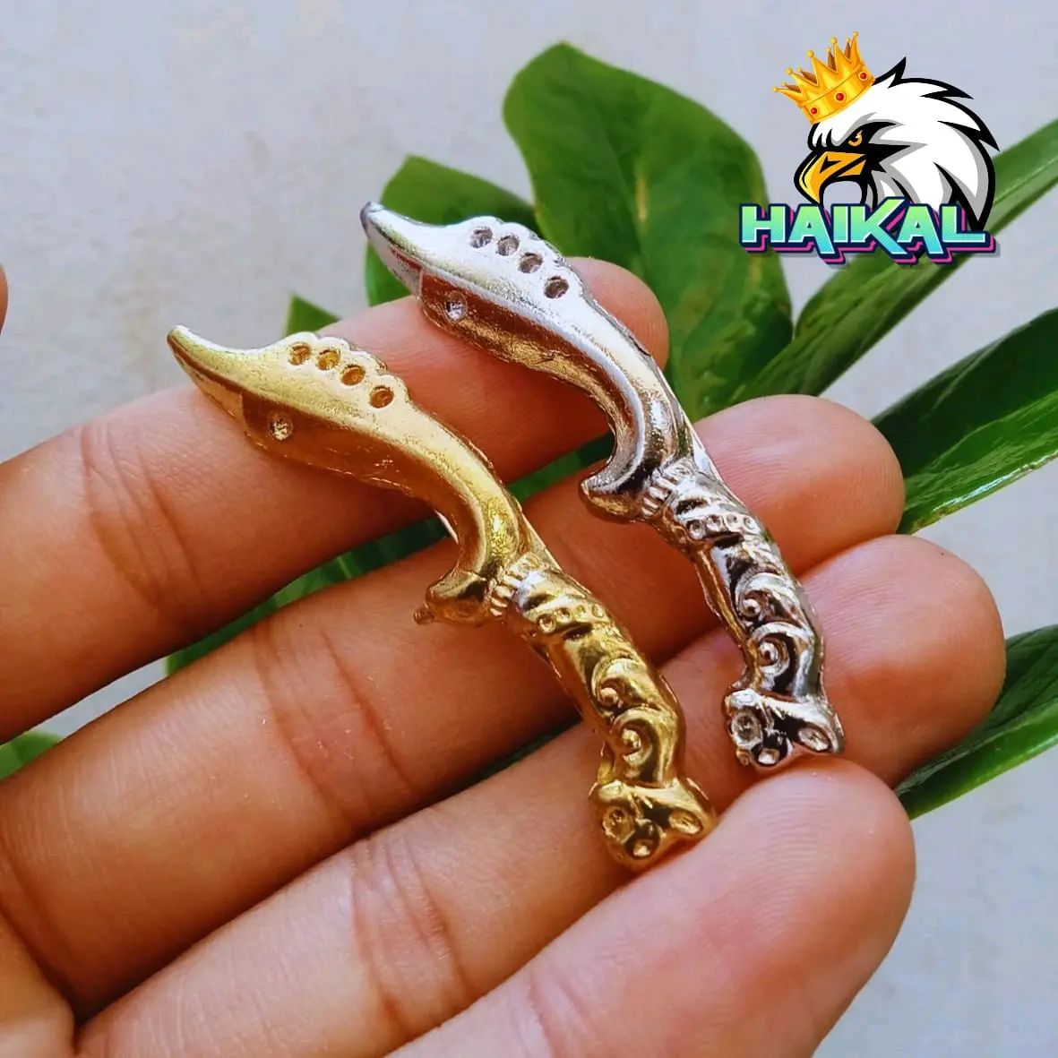 Pin Kujang Bros Kujang Model B