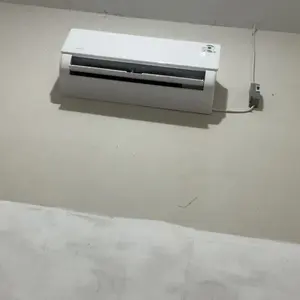 Midea Ac Standar 0,5PK MSFQ-05CRN8 / MSFL-05CRN8 AC Mini Untuk Kamar Tidur Low Watt Hemat Listrik Cepat Dingin Super Senyap Filter Anti Debu Desain Stylish Minimalis (Unit Indoor & Outdoor only)