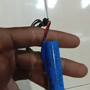 Baterai Cas 3.7V 14500/800mAh dengan Kabel USB untuk Mobil Remote Control & Mainan Mobil Remote Control 50mm x 14mm