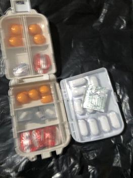 Product Review of Pill Cutter Box Portable Small Medicine Box Pill Splitter Medicine Pill Holder Tablet Cutter Organizer Portable Pill Splitter from 𝐀**ৎ 0
