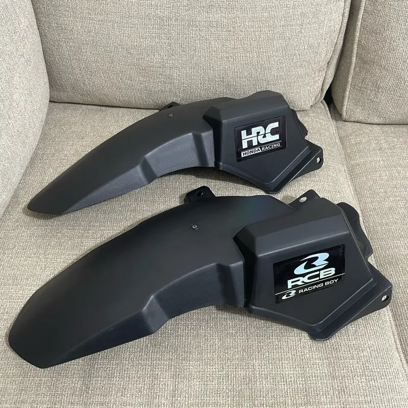 ￼HUGGER VARIO 160 ABS CBS STYLO + STICKER EMBLEM HUGGER SPAKBOR KOLONG AIR BLADE 0