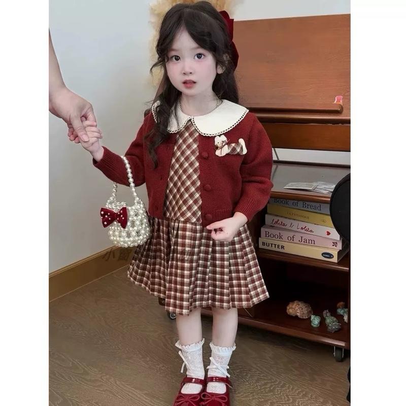  LƯƠNG BÙI KIDS - B064: SET ÁO CADIGAN LEN KÈM VÁY KẺ SIÊU XINH PHONG CÁCH HÀN QUỐC CHO BÉ GÁI QCCC 