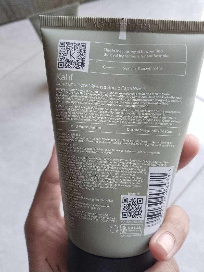 Product Introduction of Promo - Kahf Face wash acne and Pore cleanser scrub (melembabkan & mencerahkan kulit) 100ml 1