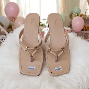 Sandal Flat Wanita Estetik Hak Rendah Anti Slip Nyaman Kulit Sintetis Warna Biru Hitam Coksu Maroon Hitam Putih Ukuran 37-40 - Sendal, Cewek Jepit
