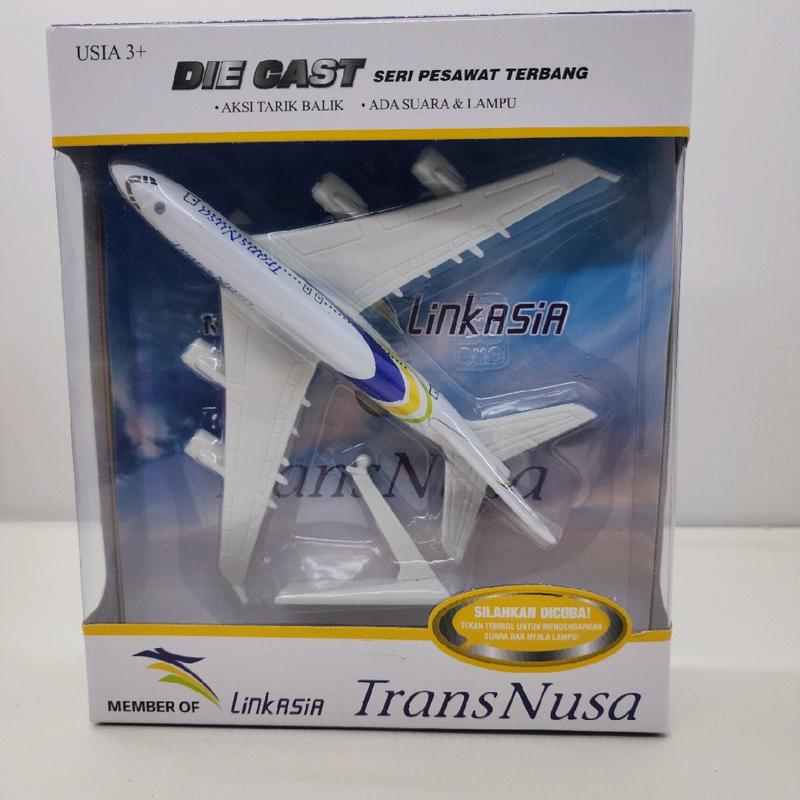 DIECAST pesawat mainan pesawat terbang DIECAST MINIATUR PESAWAT AIRBUS A380 4