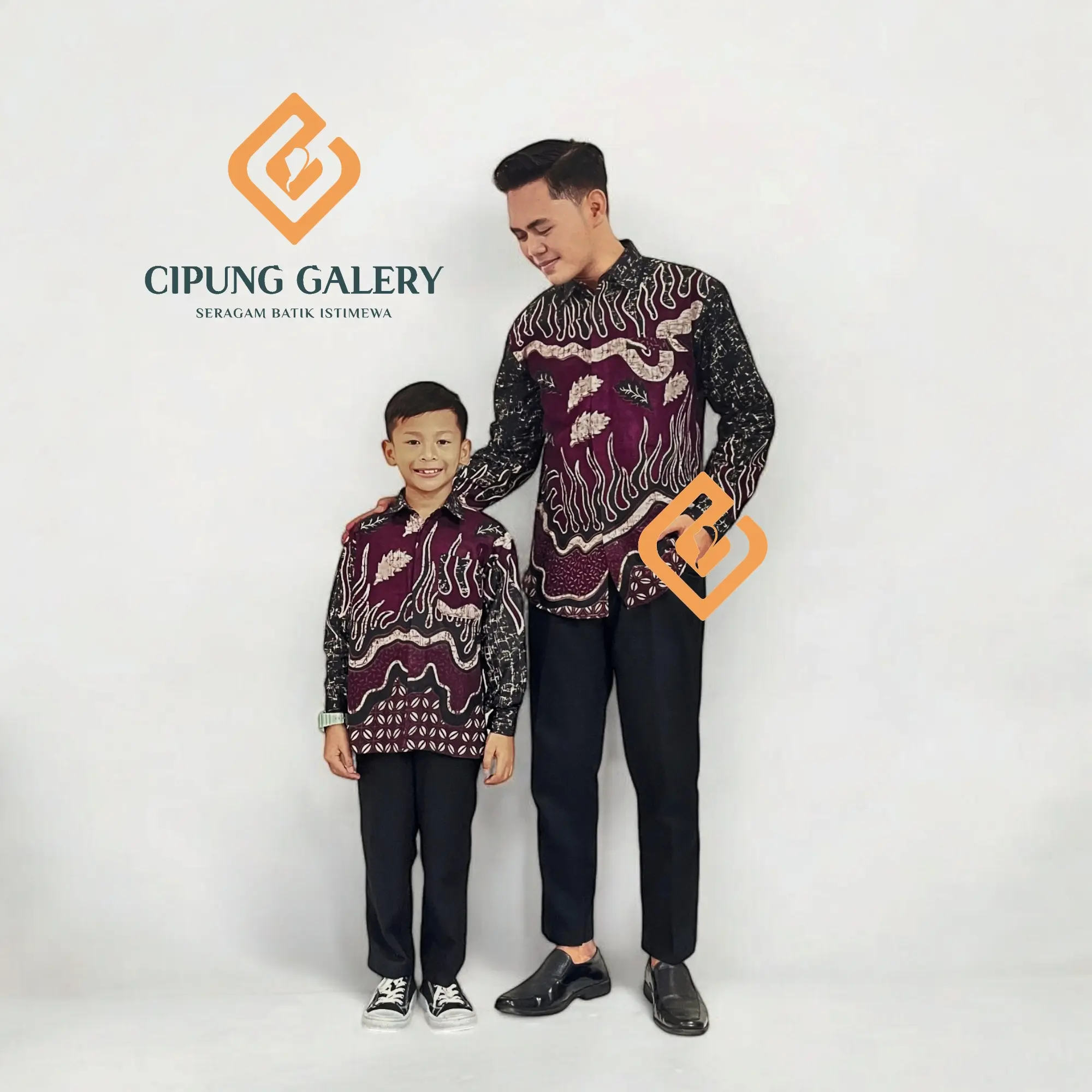 BATIK SLIMFIT MOTIF IGUANA WARNA BURGUNDI