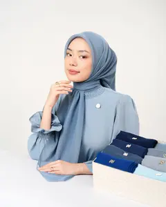 Heaven Lights - HL Paris Plain - Hijab Segi Empat