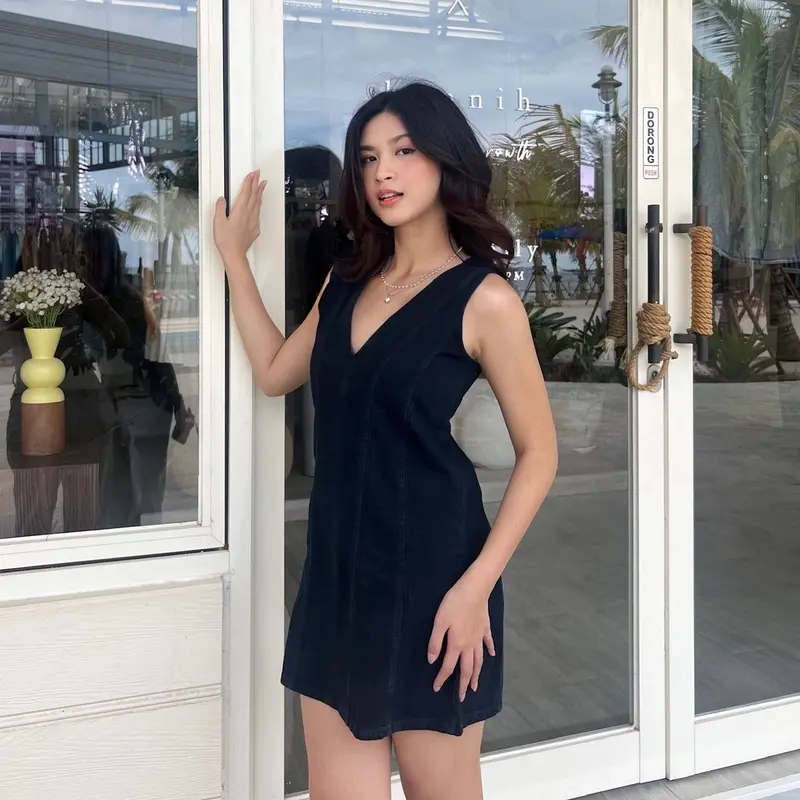 LADOUCE - Calni Denim Dress Jeans Wanita 2