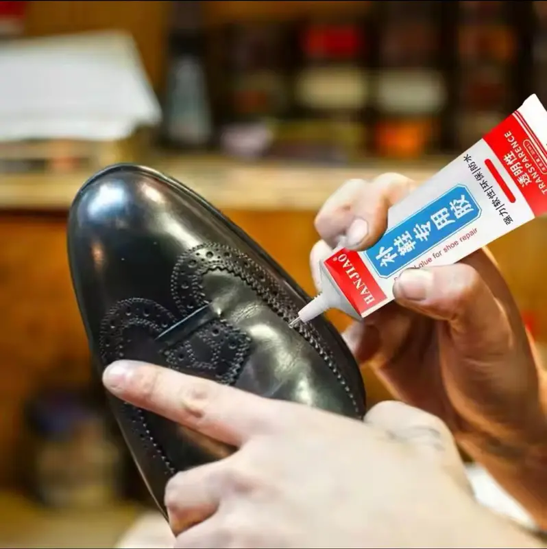 Lem Sepatu 60ml Cairan Super Kuat Lem Perekat Sepatu Penambal Sol Sepatu Transparan 6