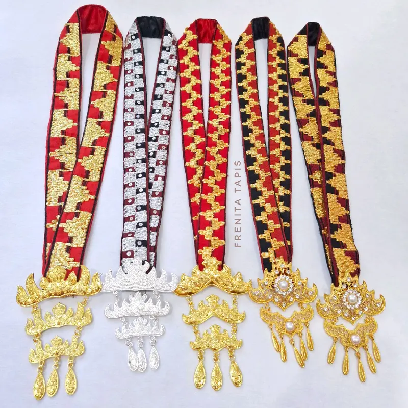 Kalung Tapis Rantai Bros Siger Khas Lampung - Selendang Syal 0