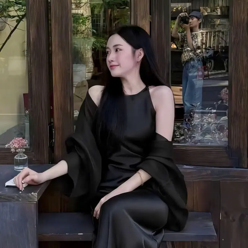 Áo choàng voan Tơ óng mềm mại sang chảnh, phù hợp mặc đi biển, đi tiệc - By Ánh Dương Cozy | BigBuy360 - bigbuy360.vn Áo choàng voan Tơ óng mềm mại sang chảnh, phù hợp mặc đi biển, đi tiệc - By Ánh Dương Cozy | BigBuy360 - bigbuy360.vn