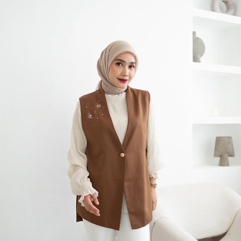 Butikchlaris - Mine Vest Payet Outer Rompi Wanita Beads Atasan Casual Basic 1