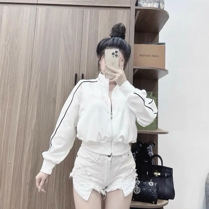 Áo khoác thể thao croptop nữ