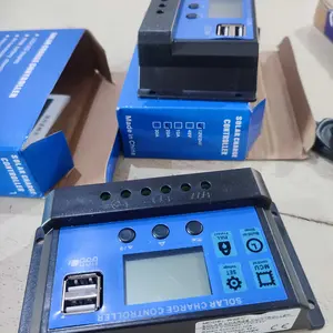 Solar Charge Controller LCD LED Display Solar cell PWM 12V/24V 20A 30A Charger