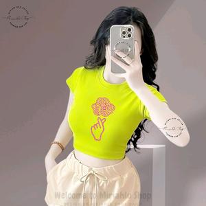 Áo Thun Croptop Basic Form Ôm Body Nữ Cổ Tròn Tay Ngắn In Hình "Thả Thính Hoa Hồng", Kích Cở S M L, Women Sò Sen Hoa Sen Dáng Ngắn Thun