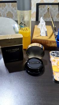 Product Review of GMEELAN Black Truffle PCA Zinc Antioksidan Air Cushion 7g+10g High Coverage Cushion Dengan Kandungan Skincare Mencegah Kekusaman Dan Kulit Kering Sepanjang Concealer Foundation Wajah Extract Mencerahkan Lasting Compact Bedak Padat from B**🇩 2