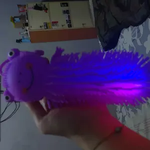 Yoli Toys MAINAN ANAK PUFFER BALL / MAINAN YOYO UBUR-UBUR CUMI gurita KARET LAMPU