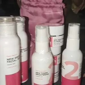 PAKET NEW GLOWING BOOSTER EXCLUSIVE LIVE LS SKINCARE (ELSTM)