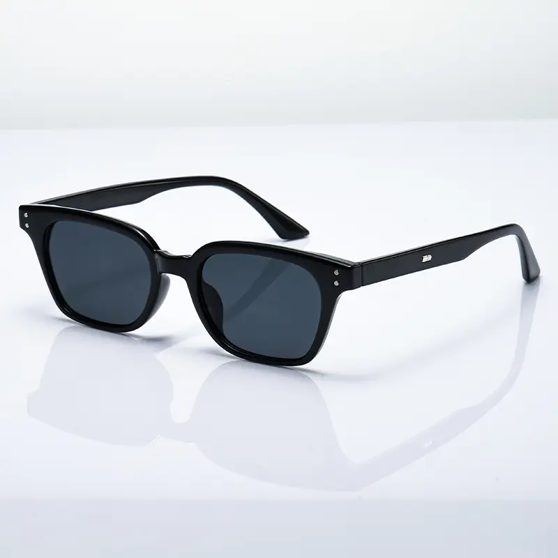 New Sunglasses Stylish, lightweight, UV protection driving, sun protection sunglasses