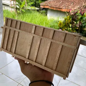 bak miniatur plastik bukaan