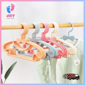 Gantungan Baju Anak Tebal 29.5cm PP Kid Clothes Hanger Multifungsi Warna Warni/Busur gantungan L290