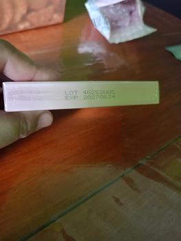 Product Review of PINKFLASH 3 Shades Eyeshadow Palette Giltter High Pigment Easy To Blend Lasting 11 Eye  Colors E23 Waterproof from L**i F**h 3