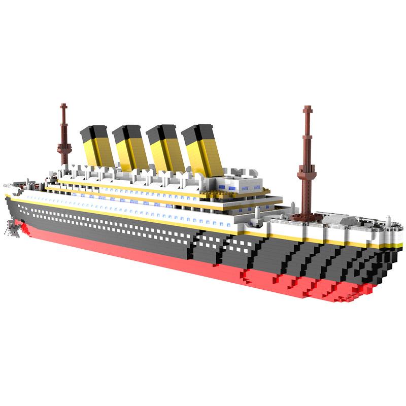 Titanic Building Blocks Assembled Toys Giant Boys and Girls Puzzle Cruise Ship Model Valentine's Day Gift（3688 PCS） 8
