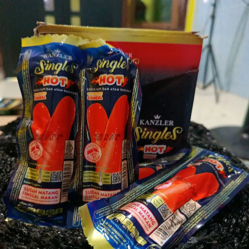 SOSIS KANZLER SINGLES - HOT