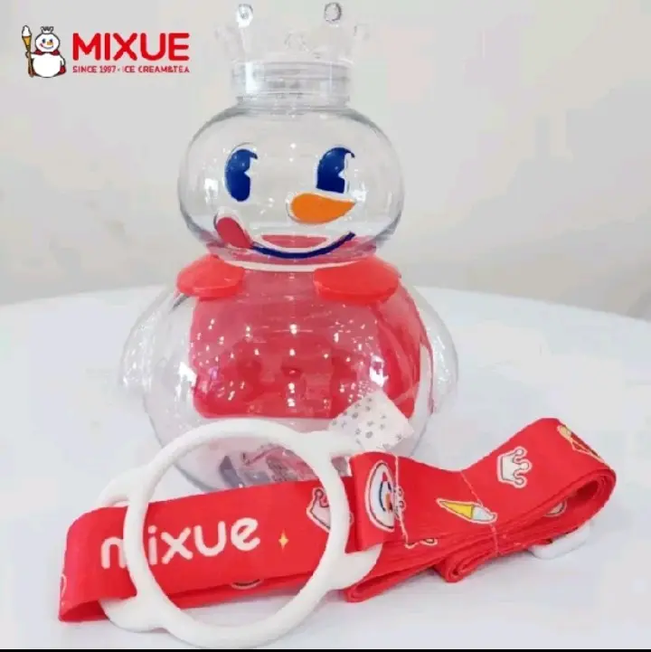 BOTOL MIXUE KARAKTER SNOW KING 700 ml FREE TALI