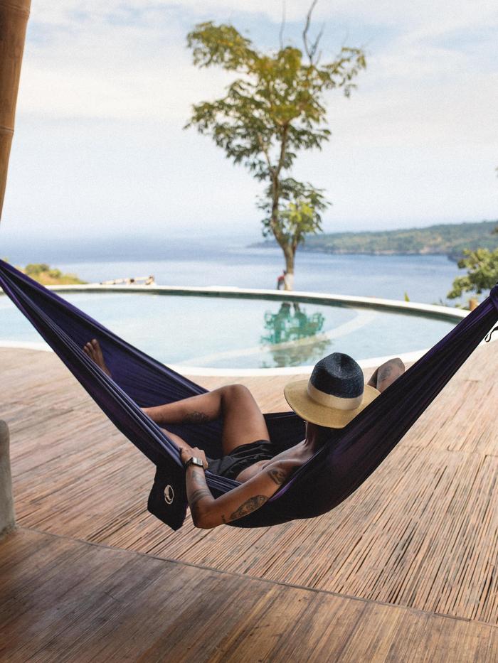 Gambar Ticket To The Moon Original Hammock Navy/Purple - Hammock Nyaman untuk Tidur - Cocok untuk Perjalanan & Santai di Taman - 320x200 cm - OEKO-TEX Standard 100 dari Ticket To The Moon Kab. Badung Tokopedia