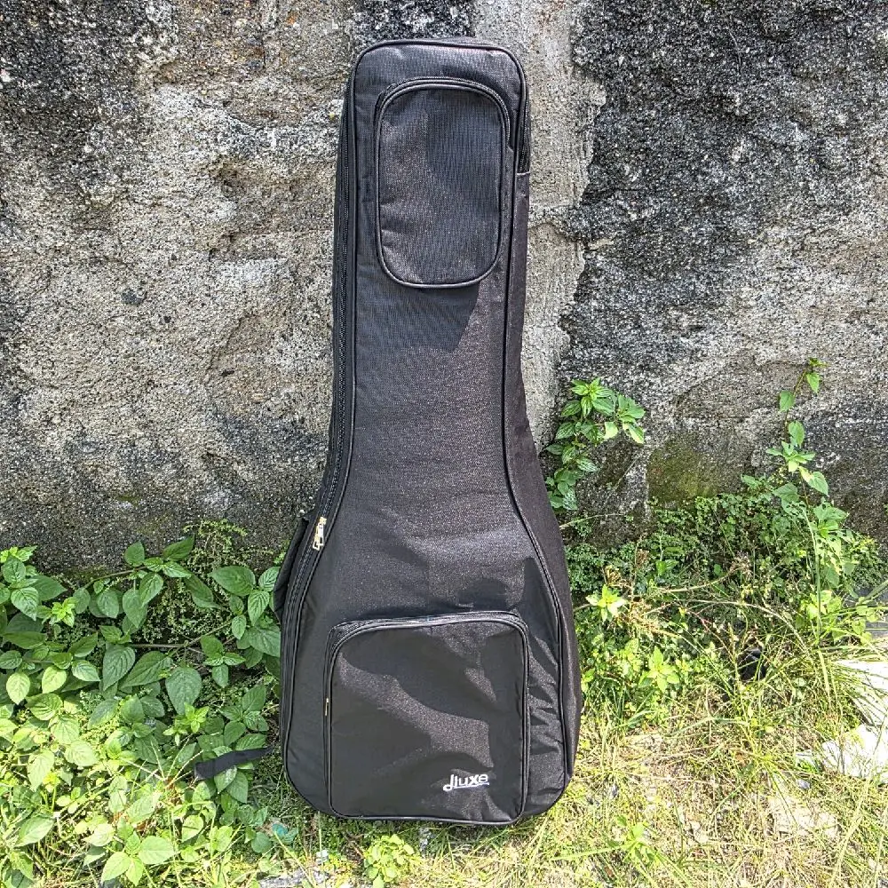Tas Gitar Semi Gigbag Akustik Jumbo DLuxe Busa 8 MM - Perlindungan Optimal untuk Gitar Akustik Anda