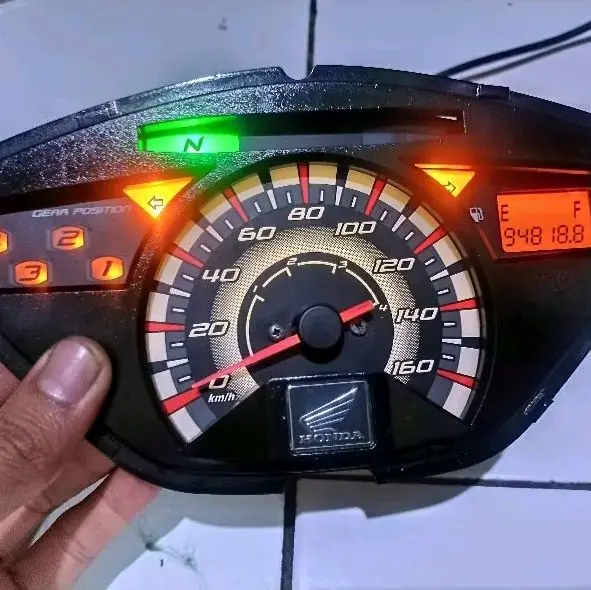 polaris polarizer polariser LCD speedometer honda supra x 125 Motorcycle 1