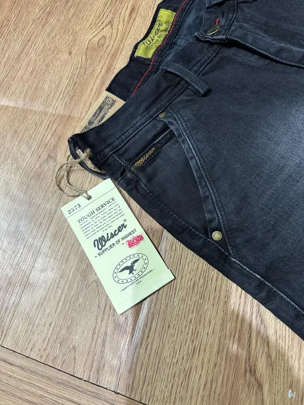 MC WISCER Celana Jeans Pendek Pria Terbaru Model Skinny Bahan Tidak Melar Kekinian Denim Lembut Nyaman Tebal 4