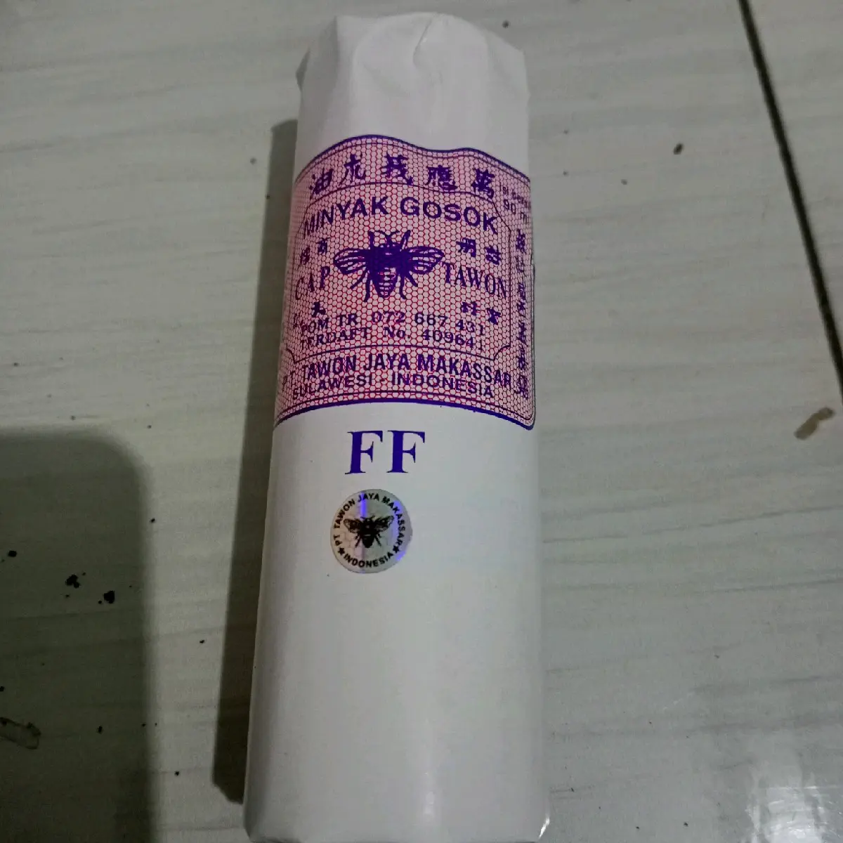 Minyak Gosok Cap Tawon 90ml minyak penghangat tubuh(urot)  Tubuh