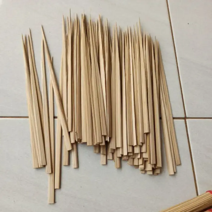 PROMO TUSUK SATE KAMBING GEPENG 20CM ISI 200 / TUSUK SATE BAMBU MURAH MO3