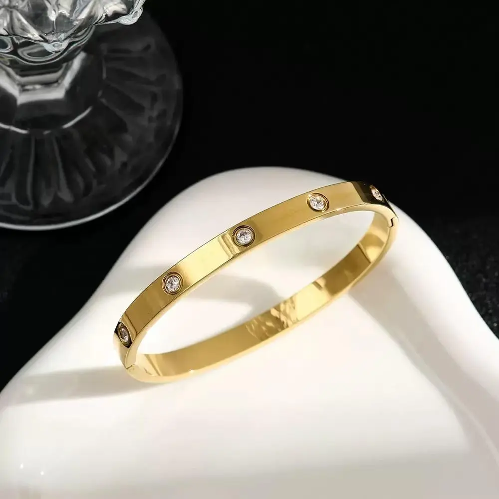 Gelang titanium berkualitas tinggi  gelang berlian zirkon bulat  kemewahan yang bersahaja  gaya vintage modis dan elegan  dilapisi emas 18K