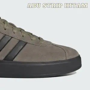 Legia Abu Strip Hitam, Sepatu Sneakers Casual Classic Cocok Untuk Pria dan Wanita, Formal dan Santai