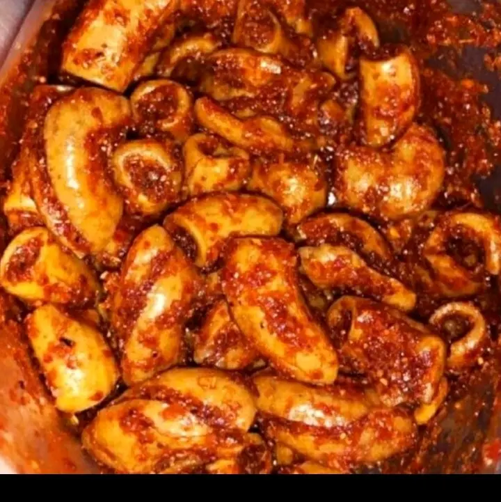 Makaroni bantat pedas daun jeruk kemasan 1kg Food Snack