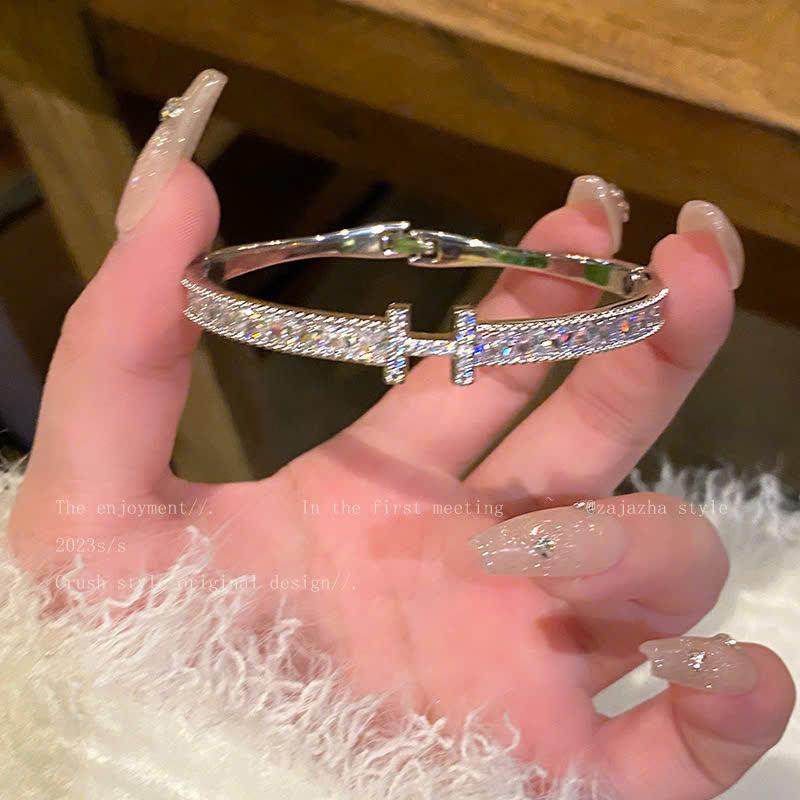 New V3 Lắc tay si bạc S925 chữ H đính đá thật sang chảnh by HOANGVAN