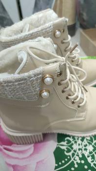 Product Review of SEPATU SNEAKER KULIT BOOTS WANITA S10 from M**a 0