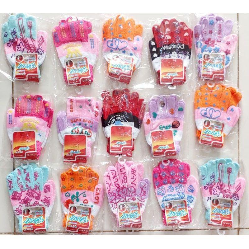 Sarung Tangan Rajut Pelangi Belang Motif Wanita Dewasa Gloves 4