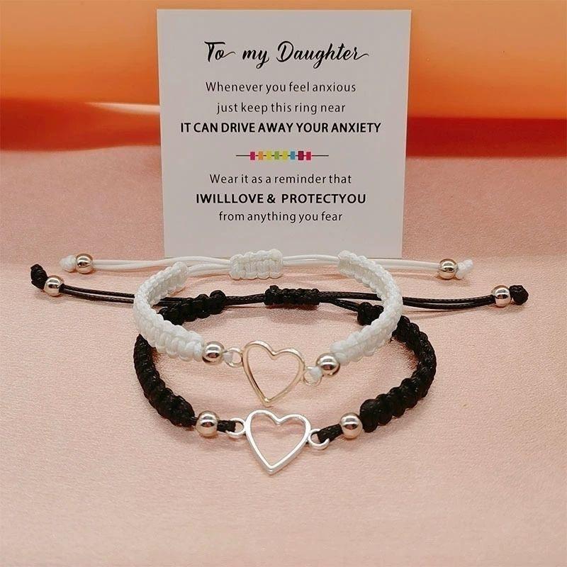 Product Introduction of New Trendy Love Couple Bracelet Korean Edition Handwoven Black and White Hand Rope for Men and Women 2
