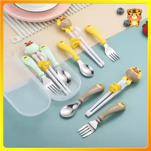 3 in 1 Set alat makan kartun anak Sumpit Pelatihan Bayi Stainless Steel + Sendok + Garpu Set / Peralatan Makan Pelengkap Anak C432