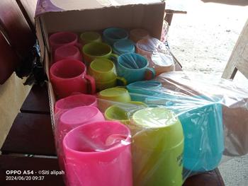 Product Review of 12 Pcs cangkir kopi ramen plastik 250 ml ulir food grade | kitchenware gelas kopi dua warna from ♻**️ 0