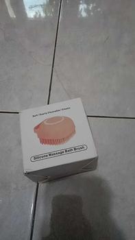 Product Review of Sikat Mandi Dispenser Silicon /Shower Brush Silicon / Sikat Silicone Lembut Dispenser Sabun Mandi   Silikon from m**h 1