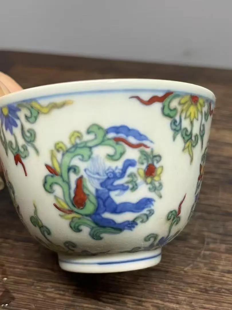 Chenghua Doucai Tuan Dragon Pattern Cup